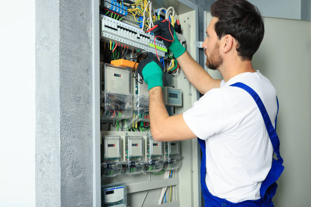 Best Electrical Installation Contractor  in Eveleth, MN